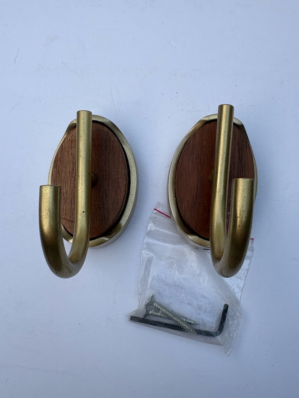 Set of 2 NWOT Anthropologie Elspeth Towel Hooks - Picture 4 of 13
